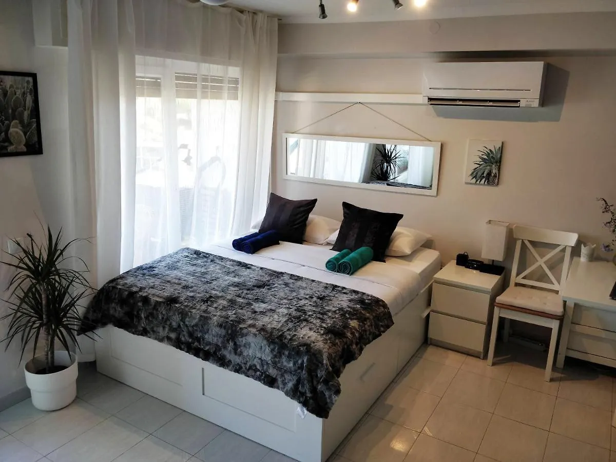 Bonavista Studio With A Balcony - Calella Appartement